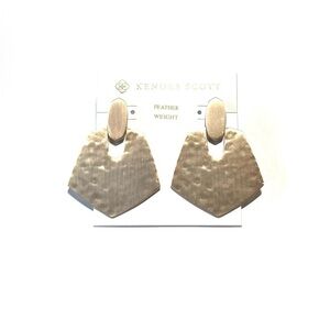 Kendra Scott Hammered Earrings